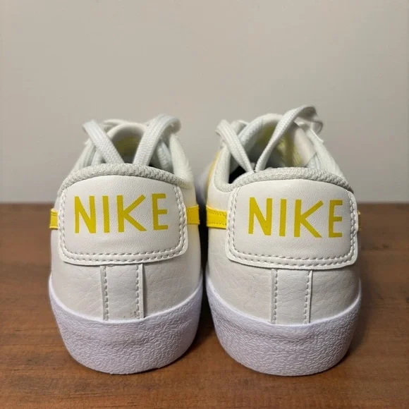 Nike Blazer Low ' 77 White / Yellow Womens Shoes 7Y / 8.5 Women Sneakers Shoes - Picture 2 of 8